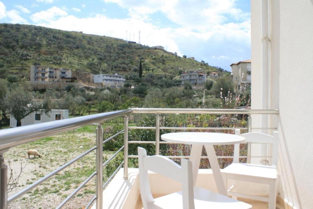 Apartments In Potam Himarë Dış mekan fotoğraf