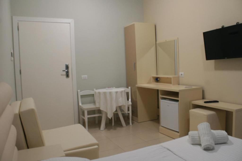 Apartments In Potam Himarë Dış mekan fotoğraf